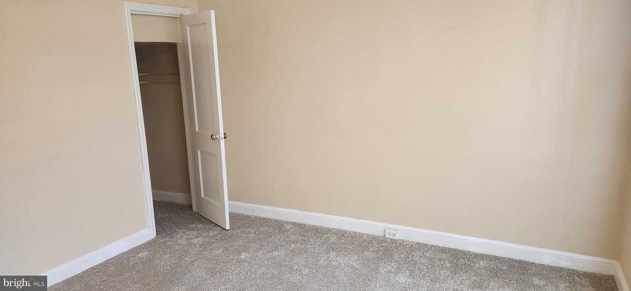 2017 I St Ne - Photo 7 of 27