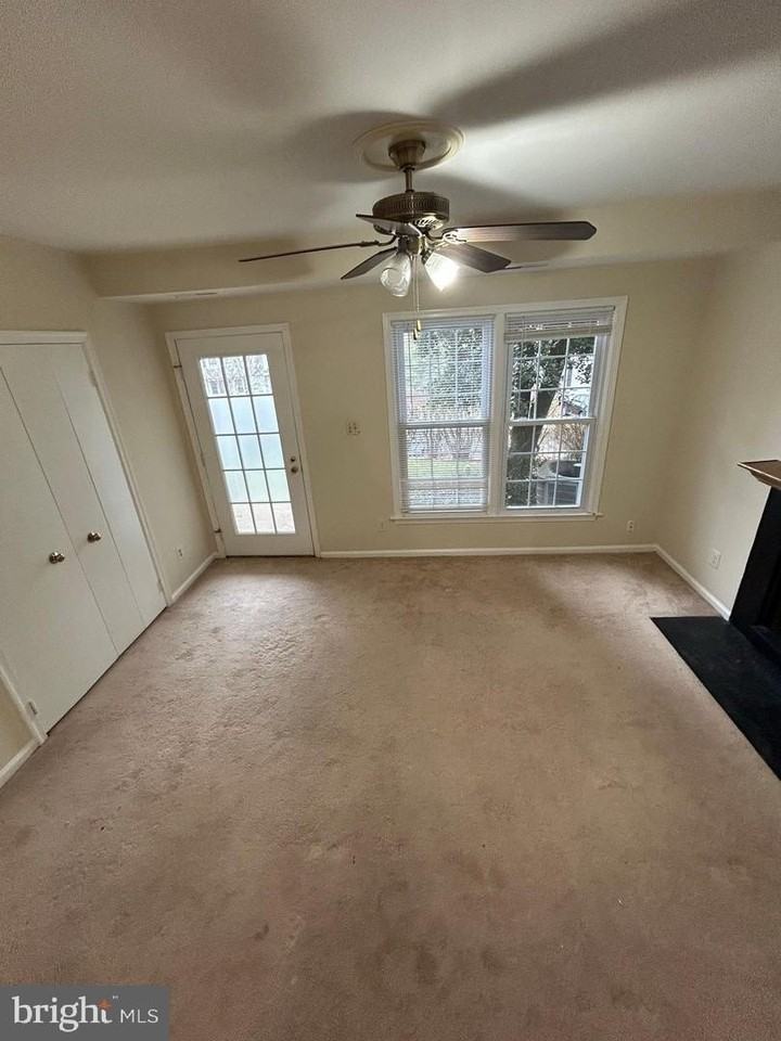 2919-F S F S WOODSTOCK ST 6 #6 - Photo 7 of 14