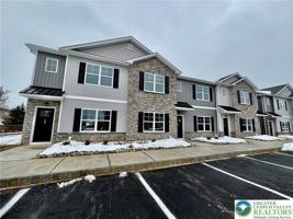 featured image of 1411 Greenview Dr Unit 20 #20
