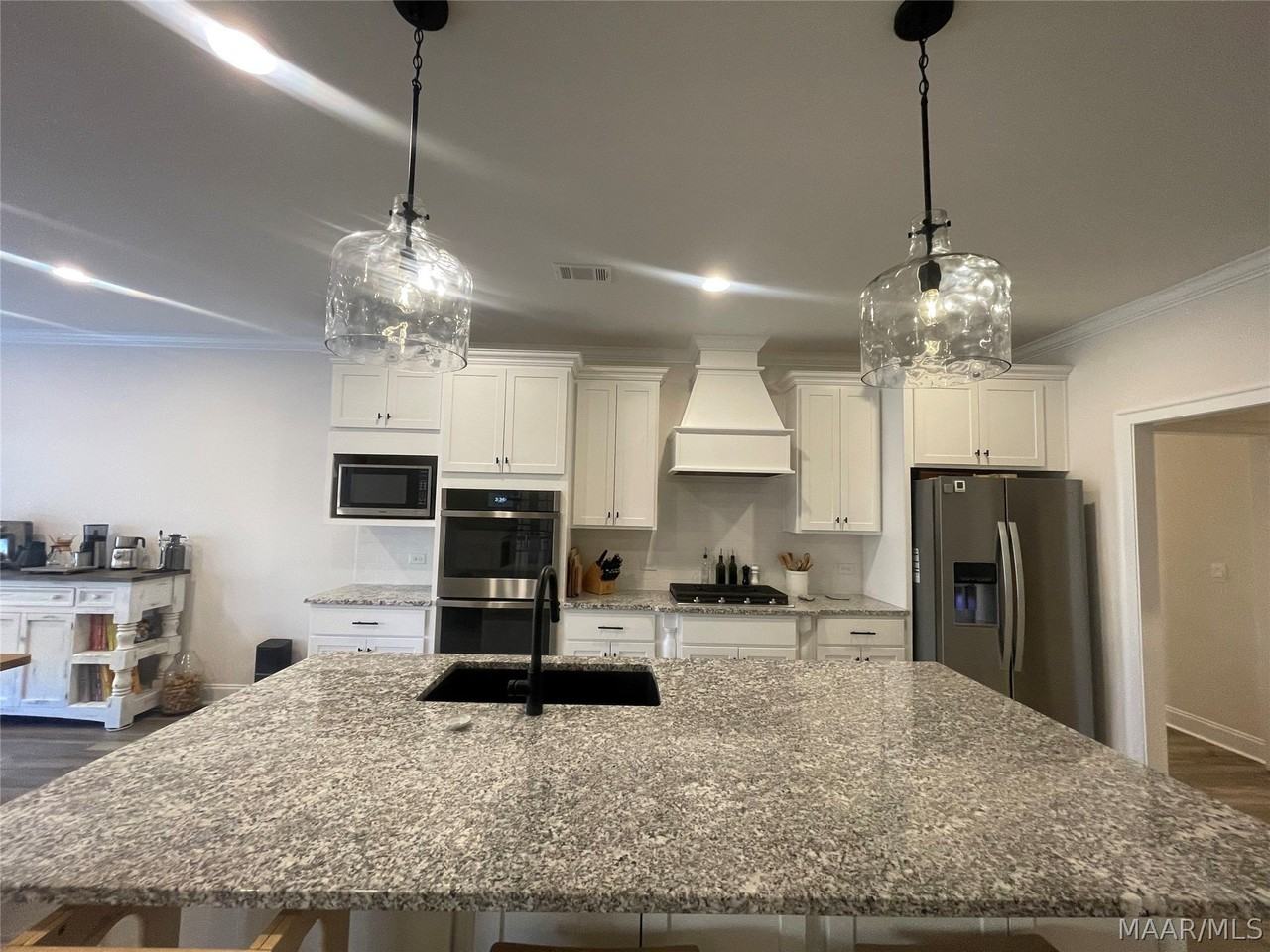 1267 Tullahoma Dr - Photo 6 of 50