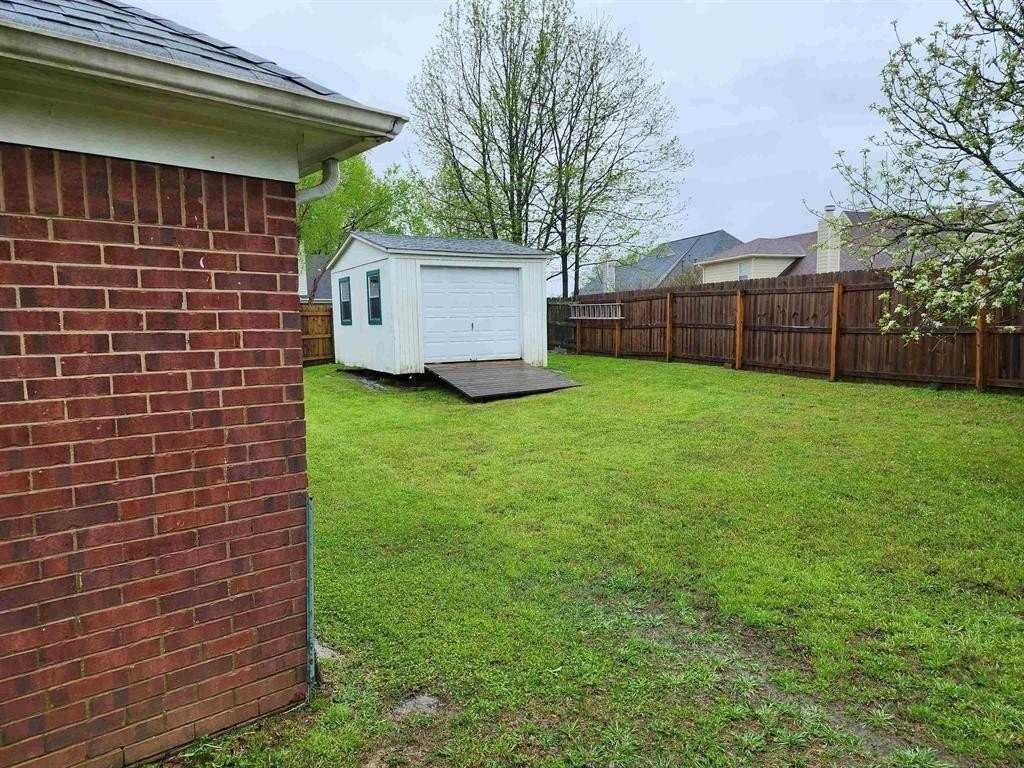 255 Windy Ridge Cv - Photo 4 of 17