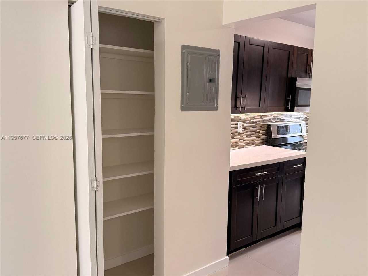 10001 W Bay Harbor Dr #206 - Photo 3 of 24