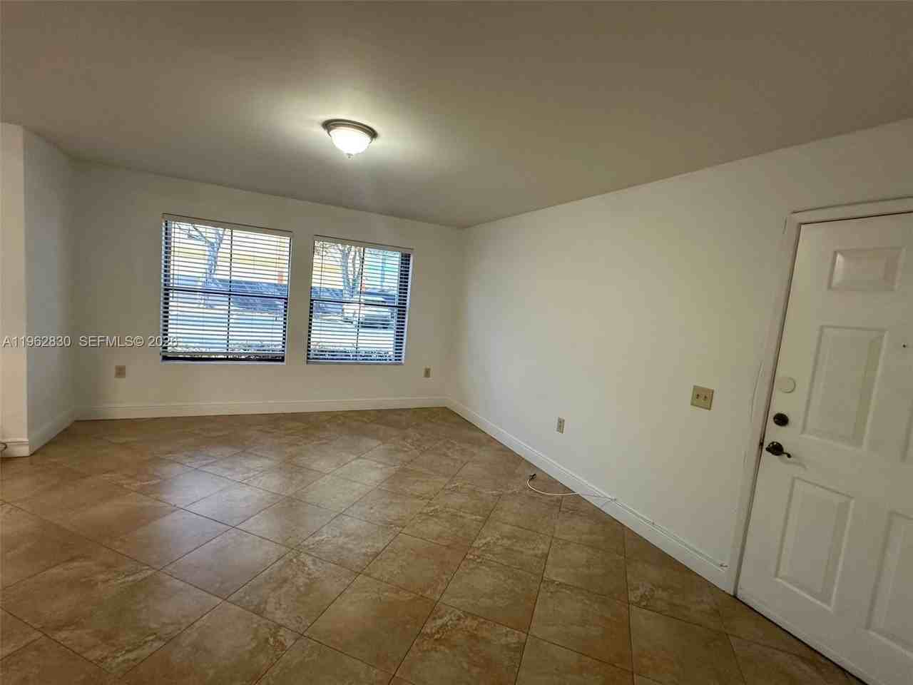 10371 Sw 150th Pl #5101 - Photo 6 of 20