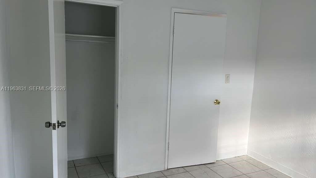 800 Se 15th St #1 - Photo 6 of 17