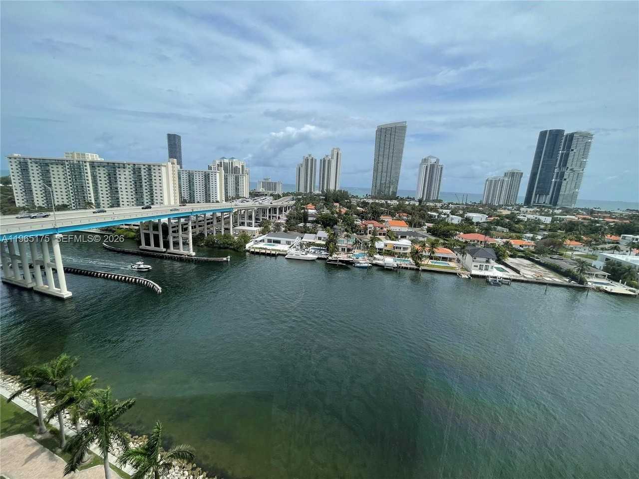 19195 Mystic Pointe Dr #1509 - Photo 2 of 26