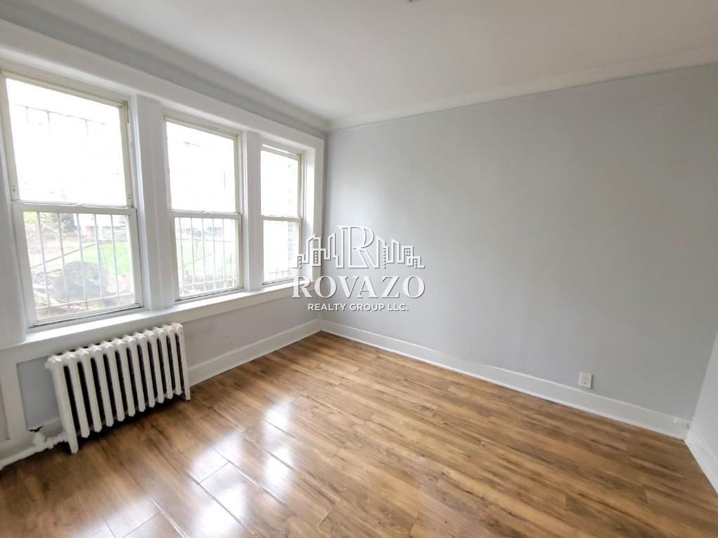 727 S 13th St #1 - Photo 3 of 6