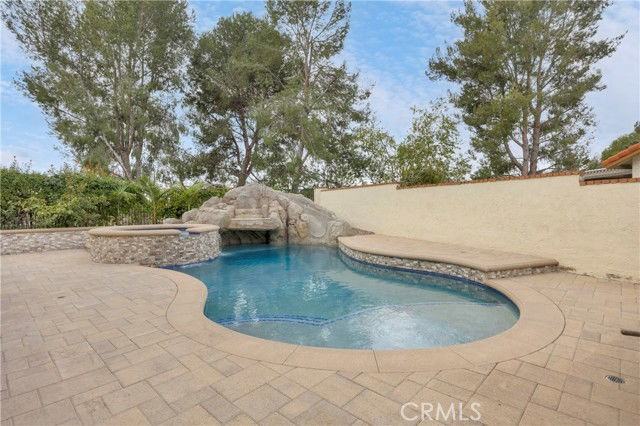 19828 Paseo Lorenzo - Photo 2 of 8