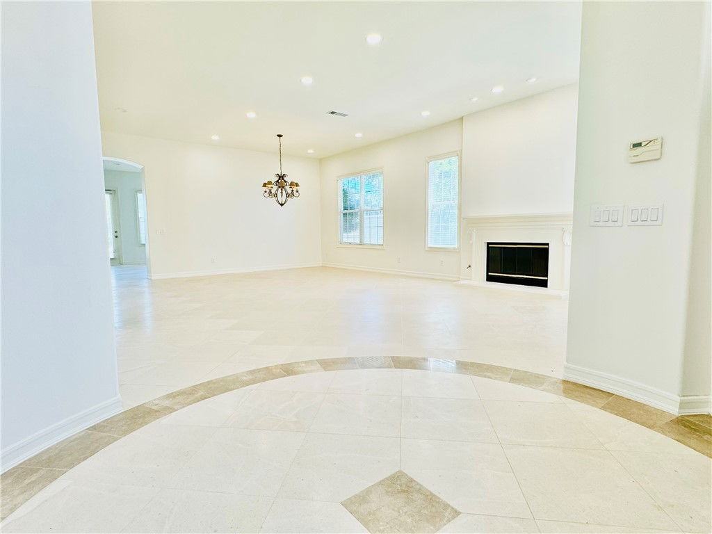 19 Vernon - Photo 4 of 8