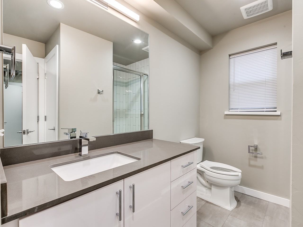 The Vic - West - Photo 4 of 25