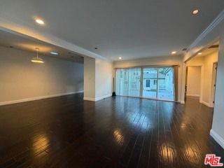 1386 La Loma Rd - Photo 3 of 8