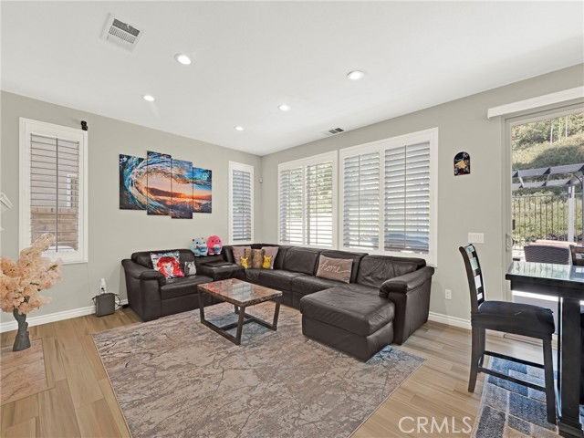 17430 Dusty Willow Ct - Photo 3 of 8