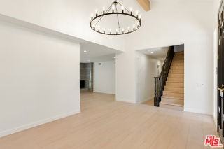 4933 Collett Ave - Photo 3 of 8