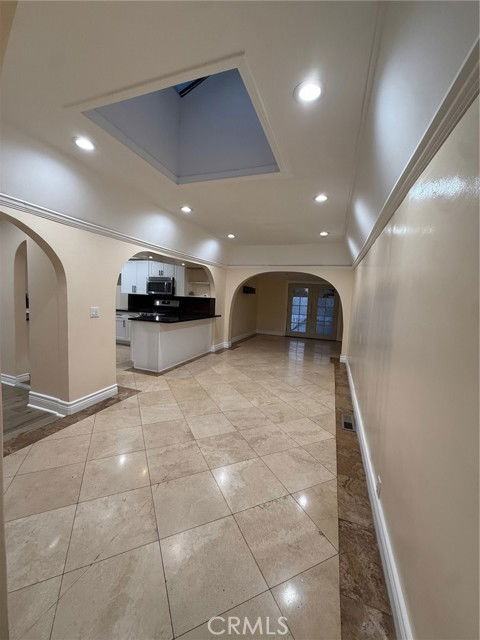 1310 N Pacific Ave - Photo 5 of 8