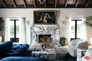 10749 Weyburn Ave - Photo 7 of 8