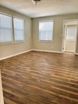 1252 SW Topeka Blvd - Photo 1 of 1