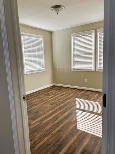 1252 SW Topeka Blvd - Photo 3 of 44