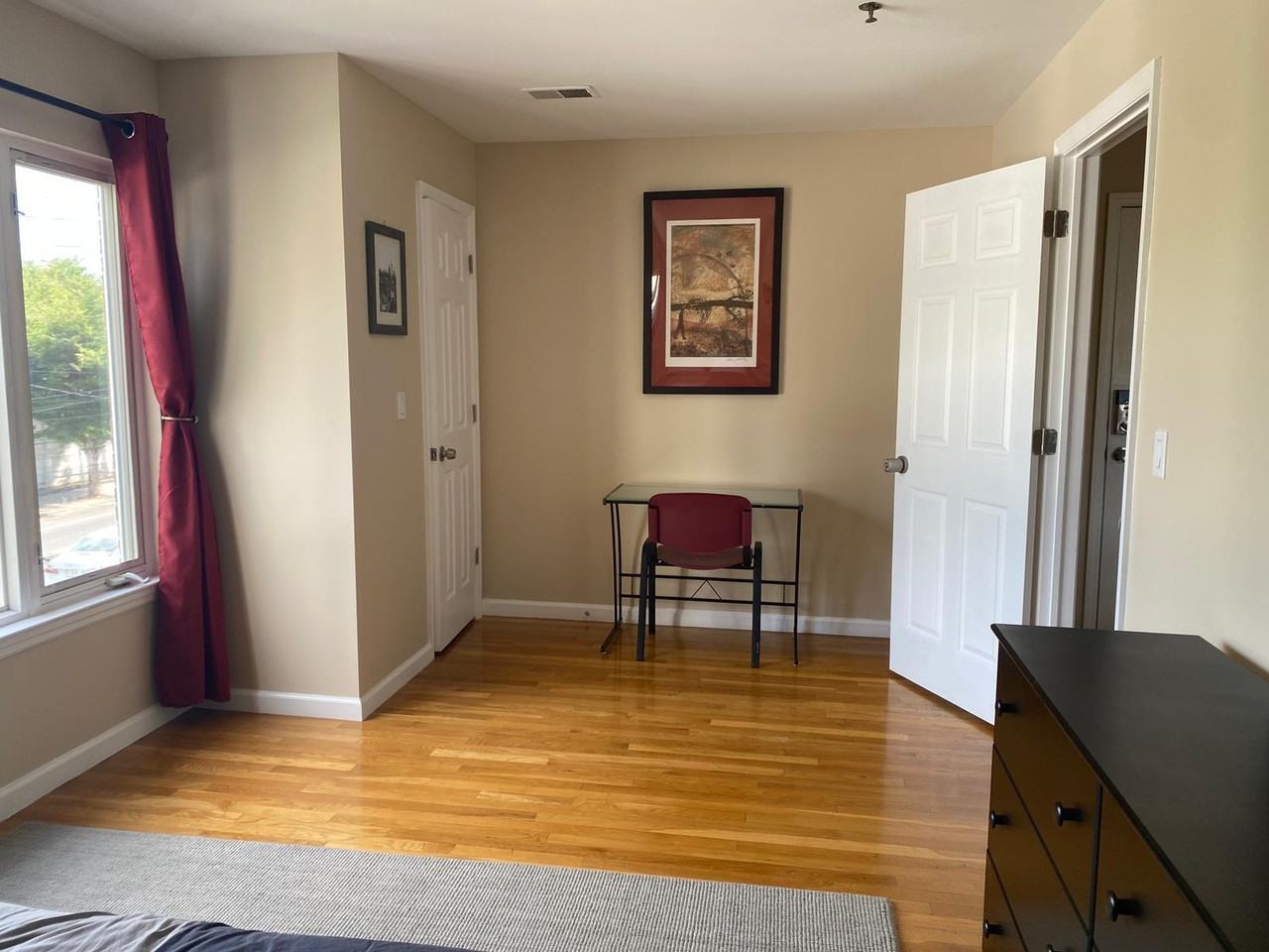 141-143 Norfolk Street (10 Bed | 7 Bath) (UH | T1) - Photo 4 of 8