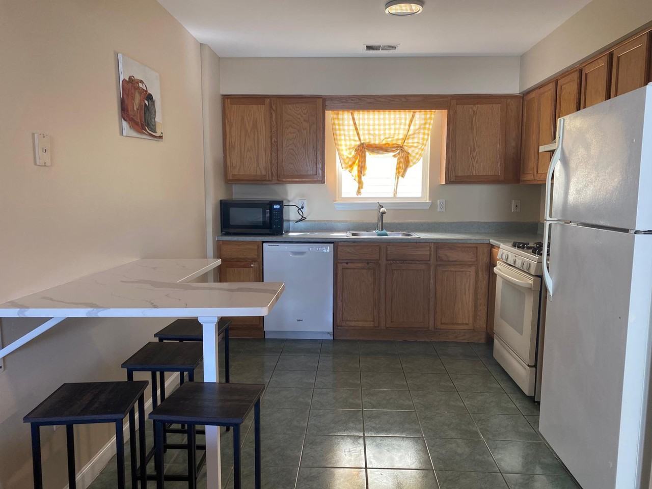 141-143 Norfolk Street (10 Bed | 7 Bath) (UH | T1) - Photo 7 of 8