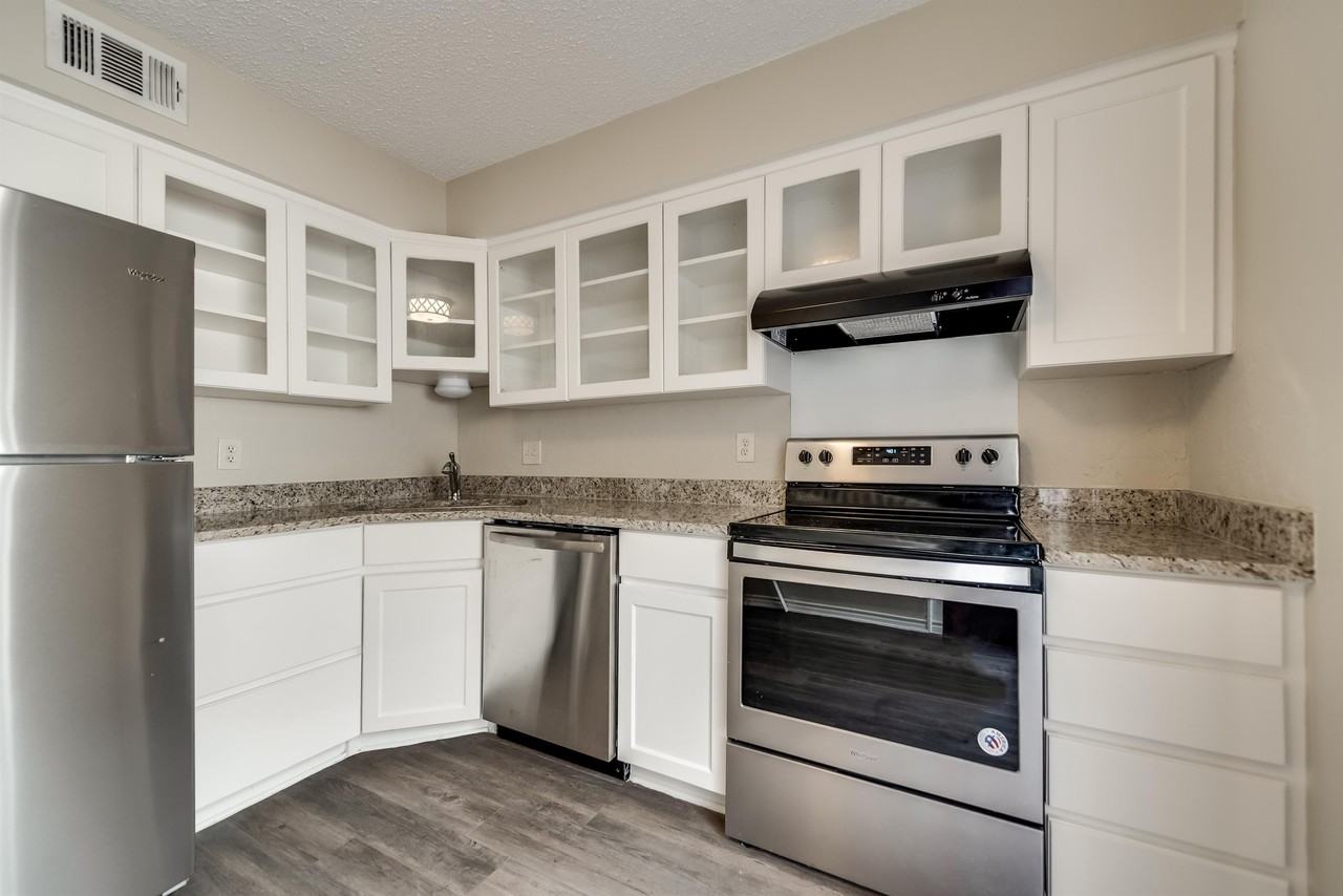 Tennessee 02 - 900 - Photo 2 of 23