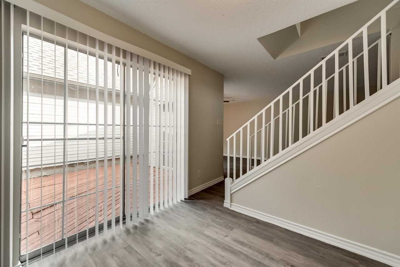 Tennessee 02 - 900 - Photo 3 of 23