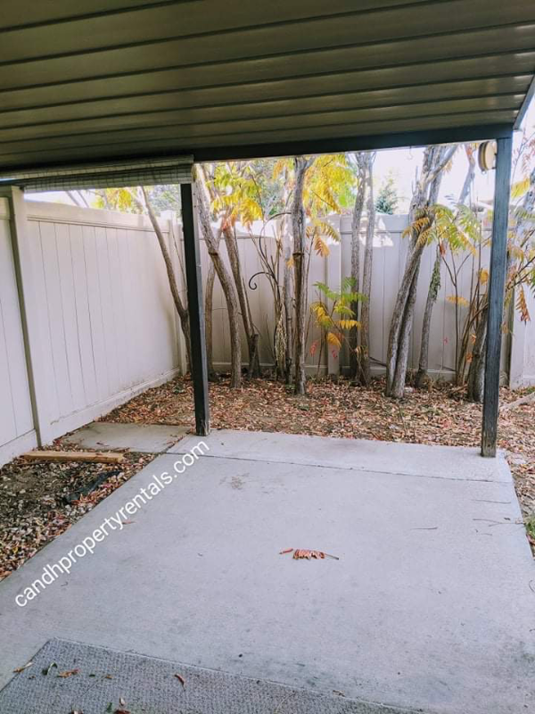 1505 Elaine Street - Photo 4 of 13