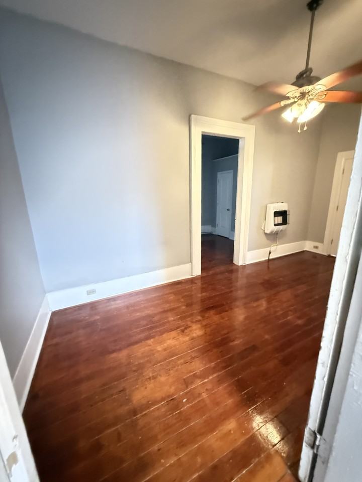 3222 Prytania - Photo 2 of 7