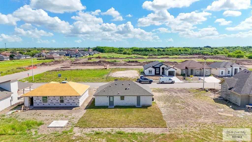 678 Foster Lane - Photo 6 of 24