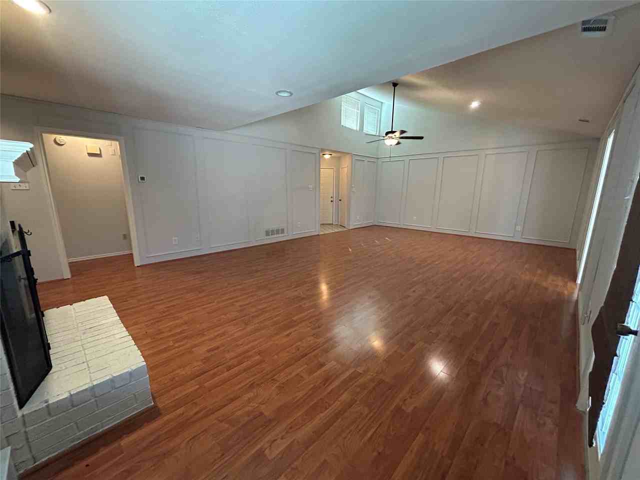 3910 Saint Christopher Ln - Photo 6 of 20