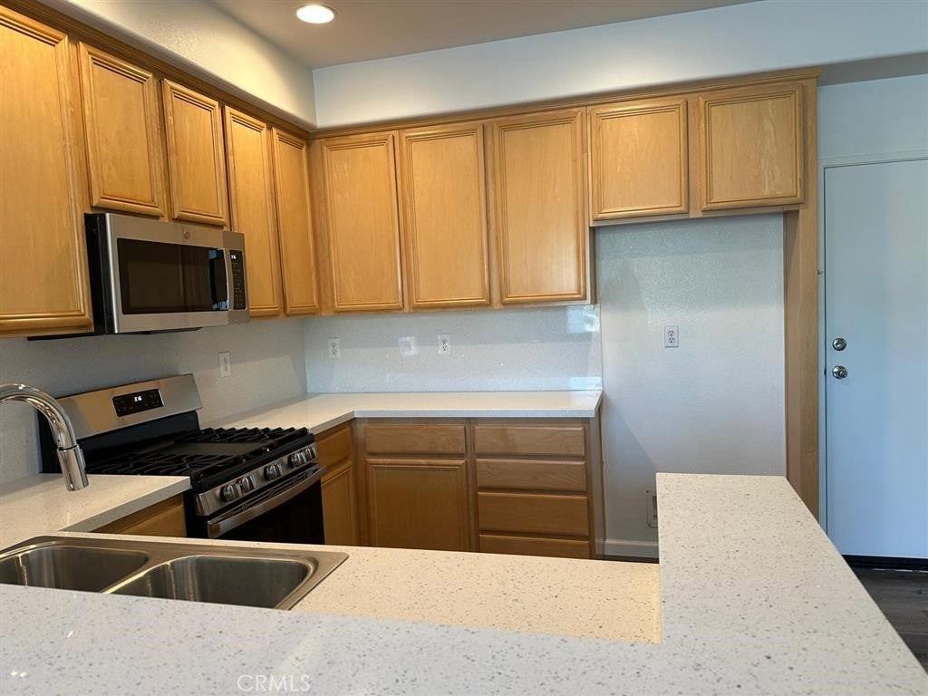 8341 E Truckee Way - Photo 6 of 30