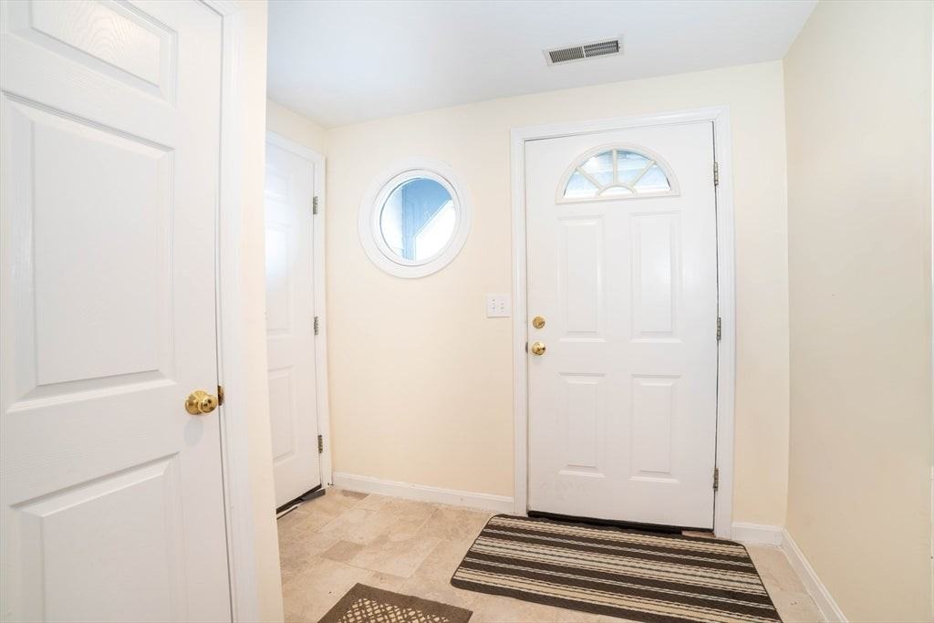 67 Crystal Brook Way - Photo 6 of 23