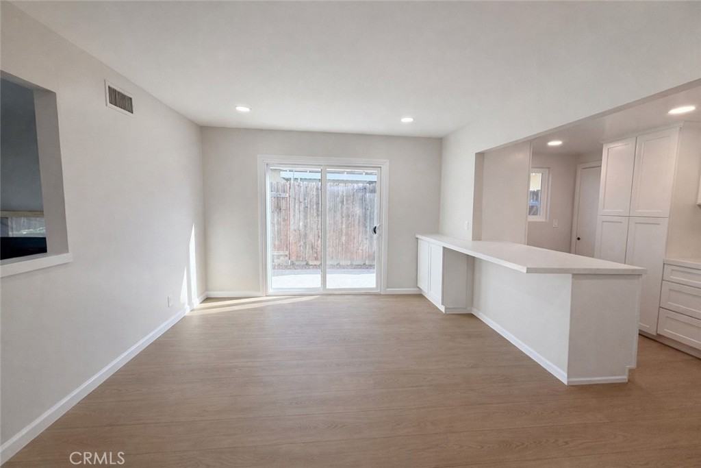 19121 La Guardia St - Photo 5 of 19