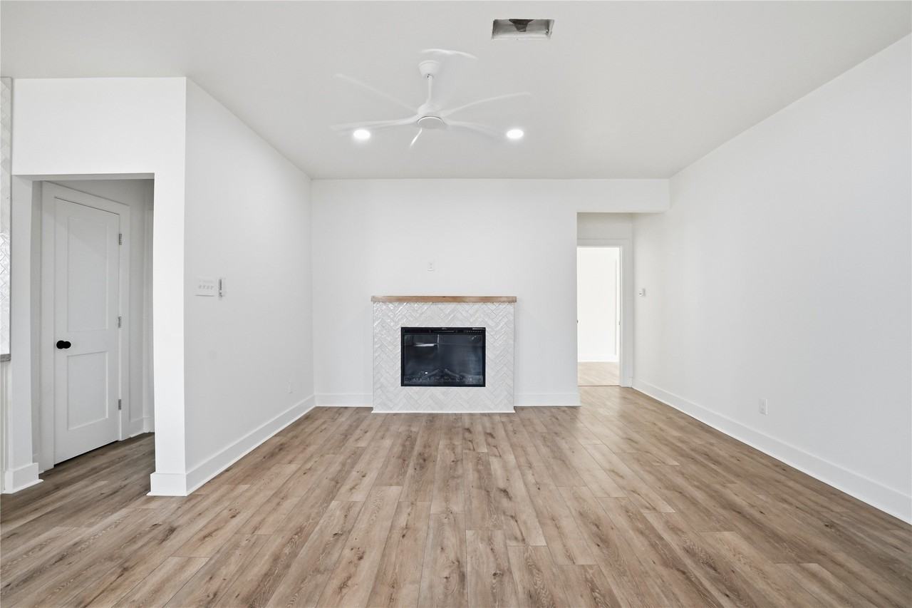 532 N Super St - Photo 4 of 18