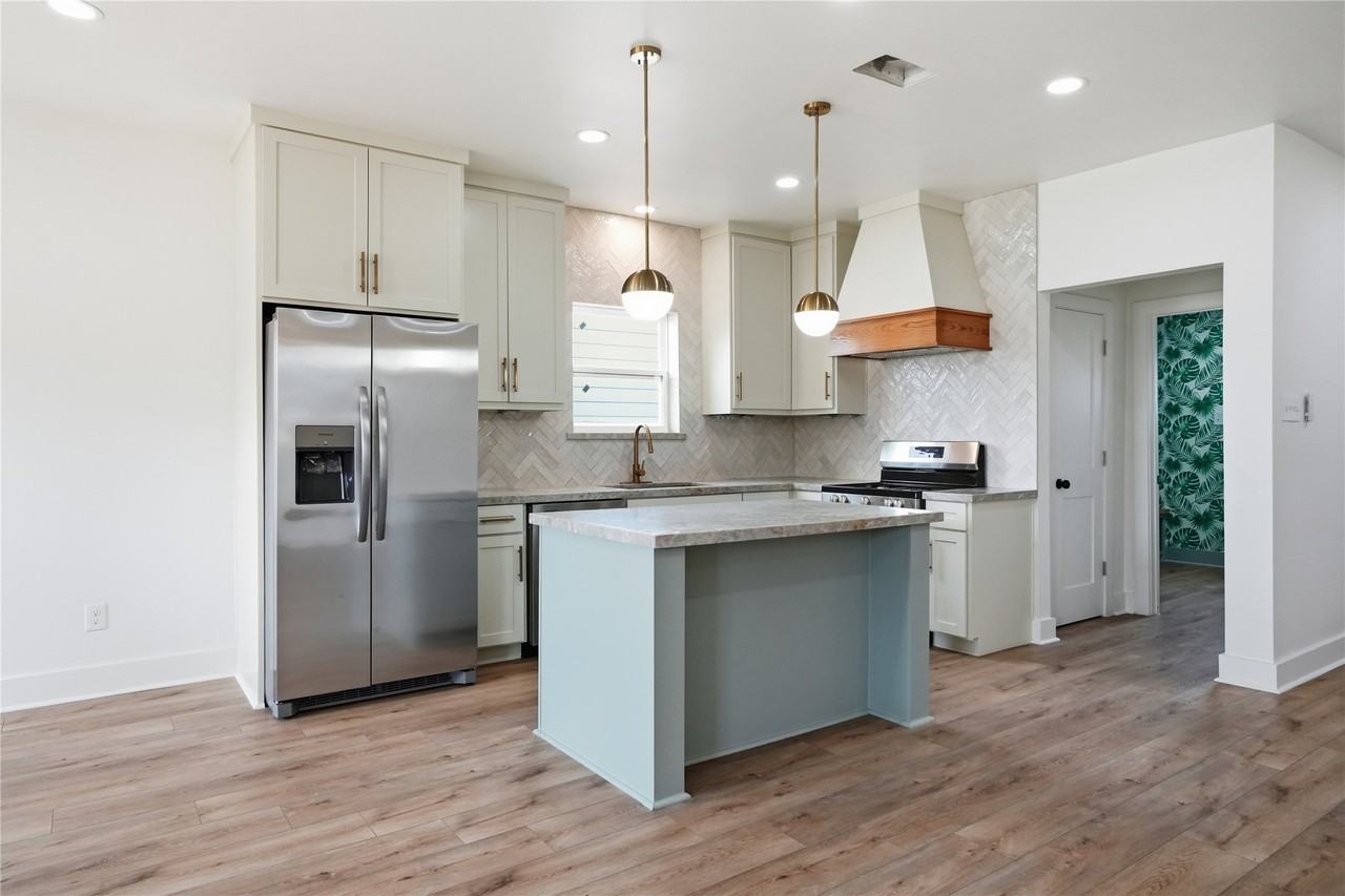 532 N Super St - Photo 6 of 18