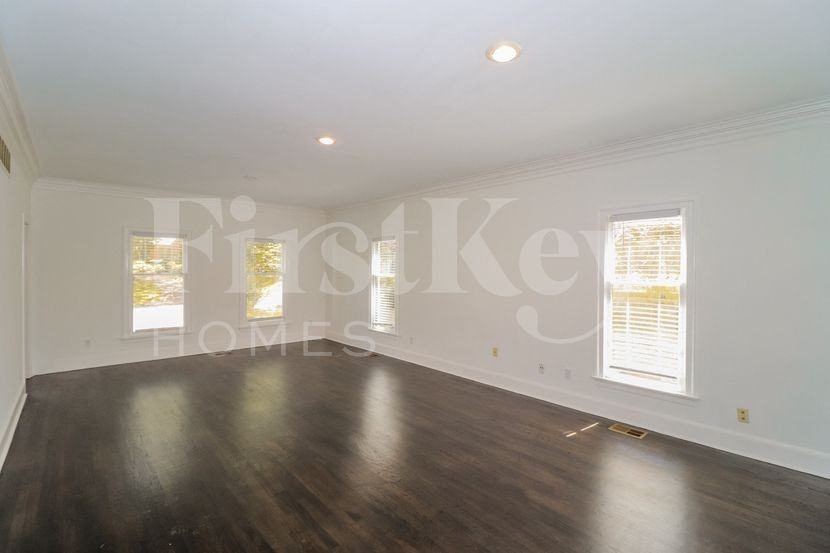 1551 River Farms Cv - Photo 3 of 15