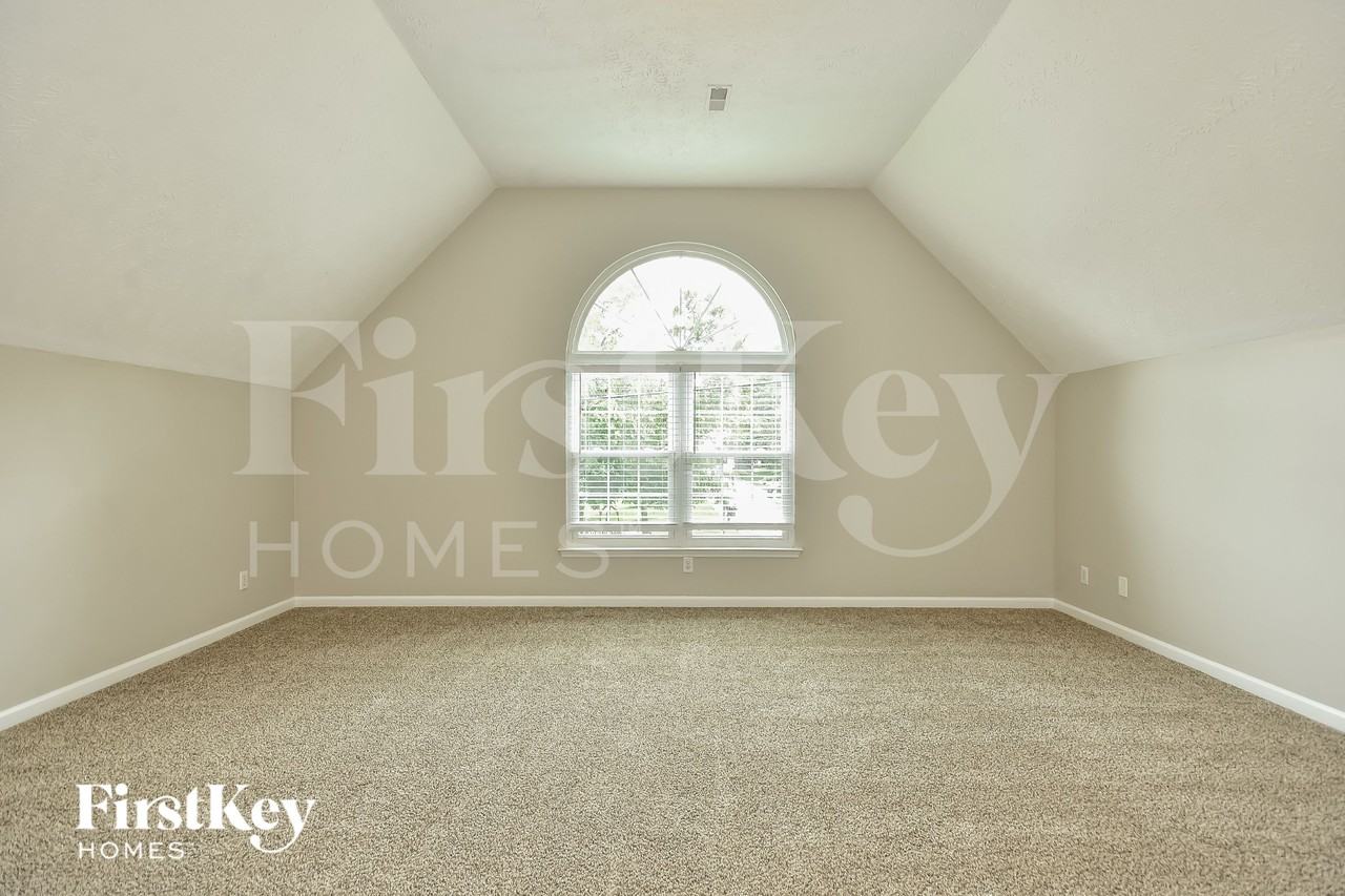 610 Woodland Hills Dr - Photo 7 of 15