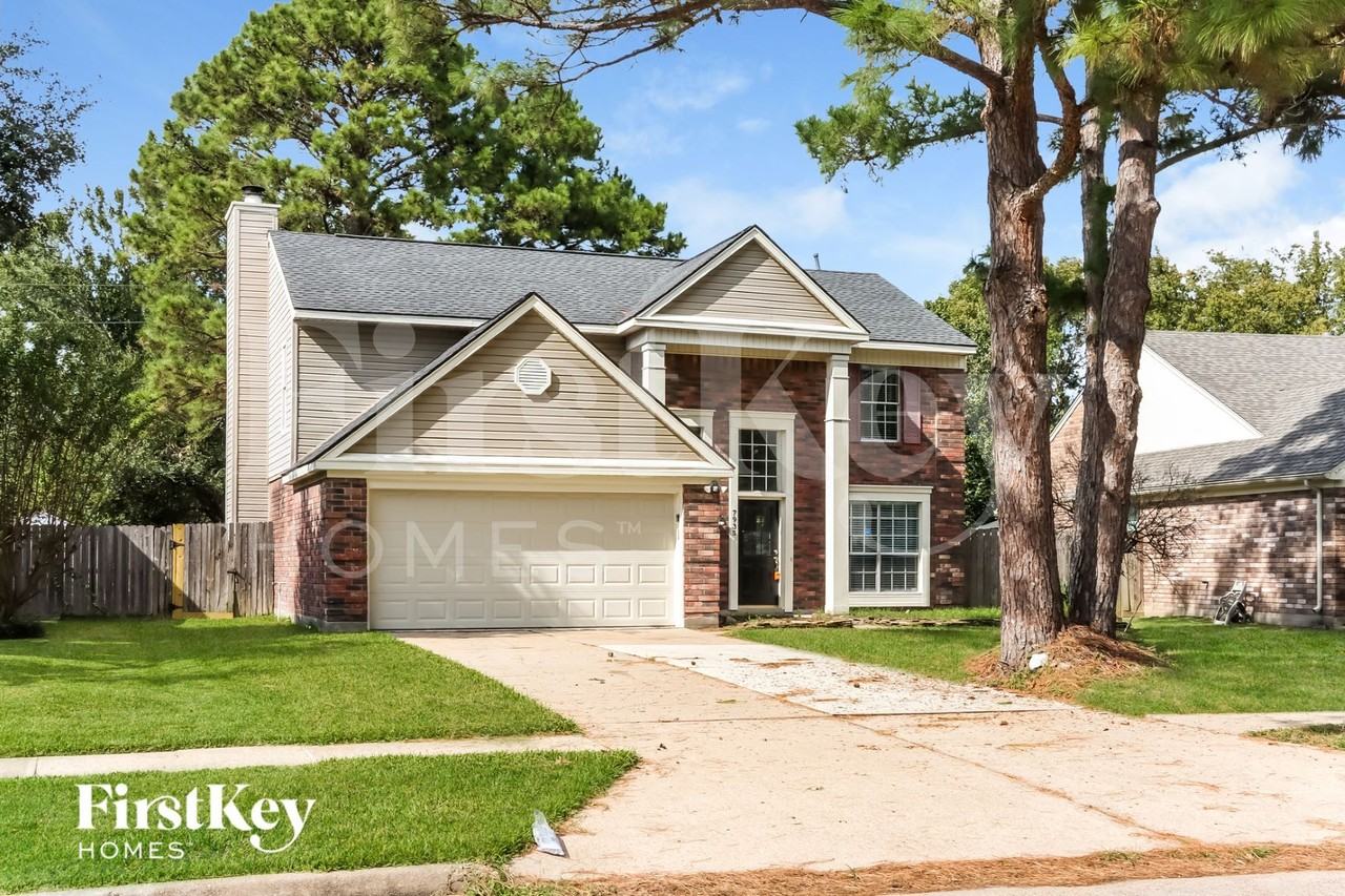 7935 Shangrila Ln - Photo 2 of 15