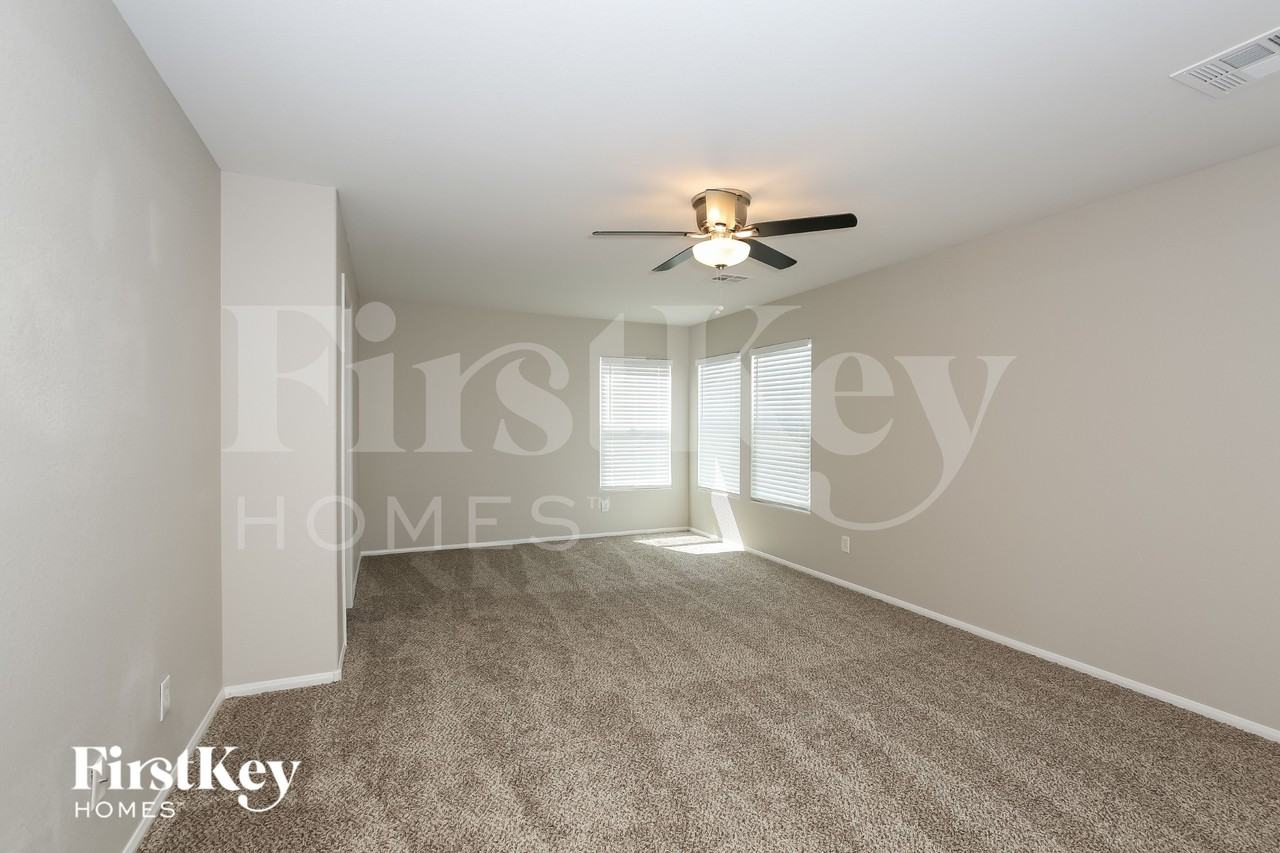 8213 Calico Wind St - Photo 7 of 15