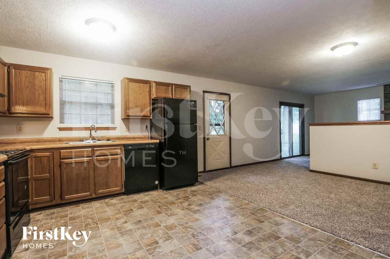 5132 Carob Ct - Photo 6 of 15