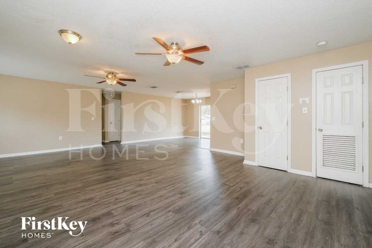 4911 Rawls Rd - Photo 4 of 16