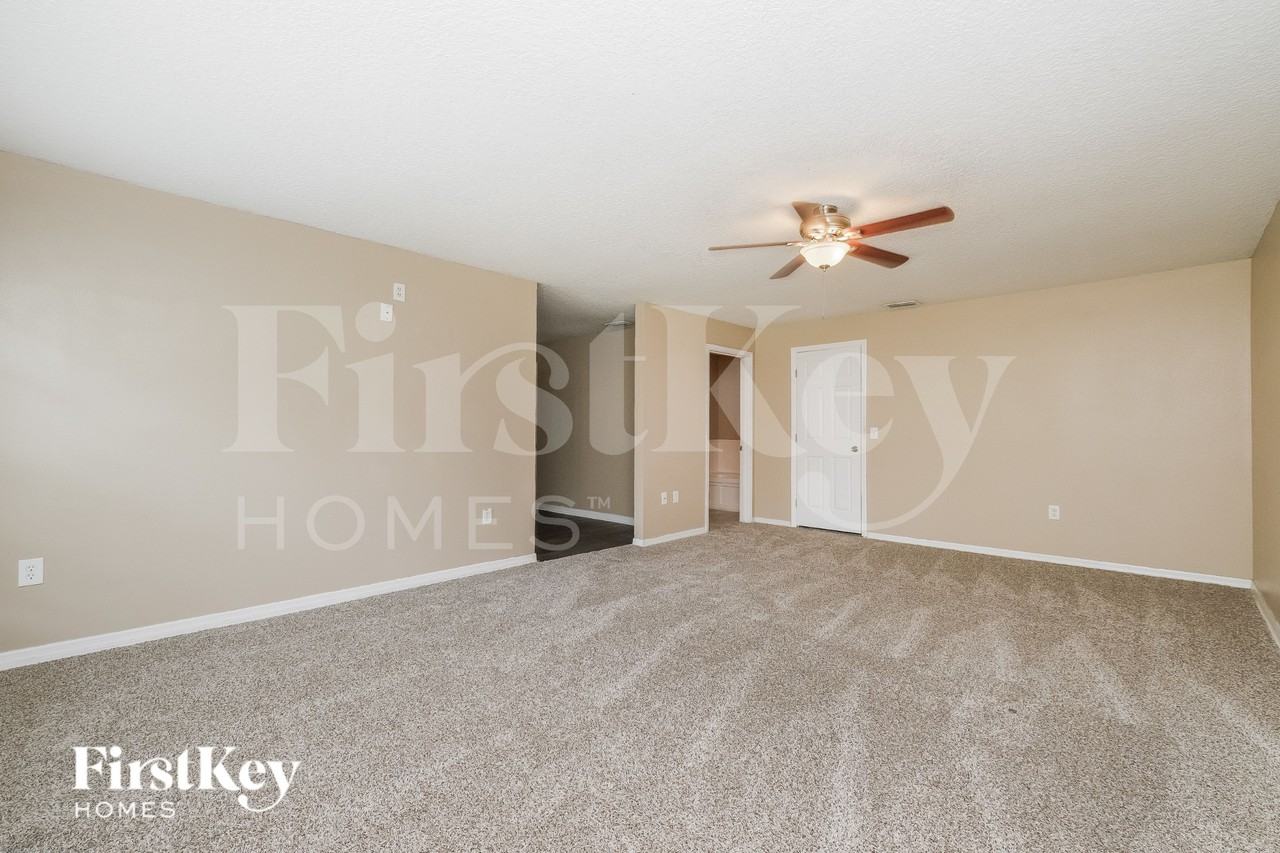 4911 Rawls Rd - Photo 7 of 16