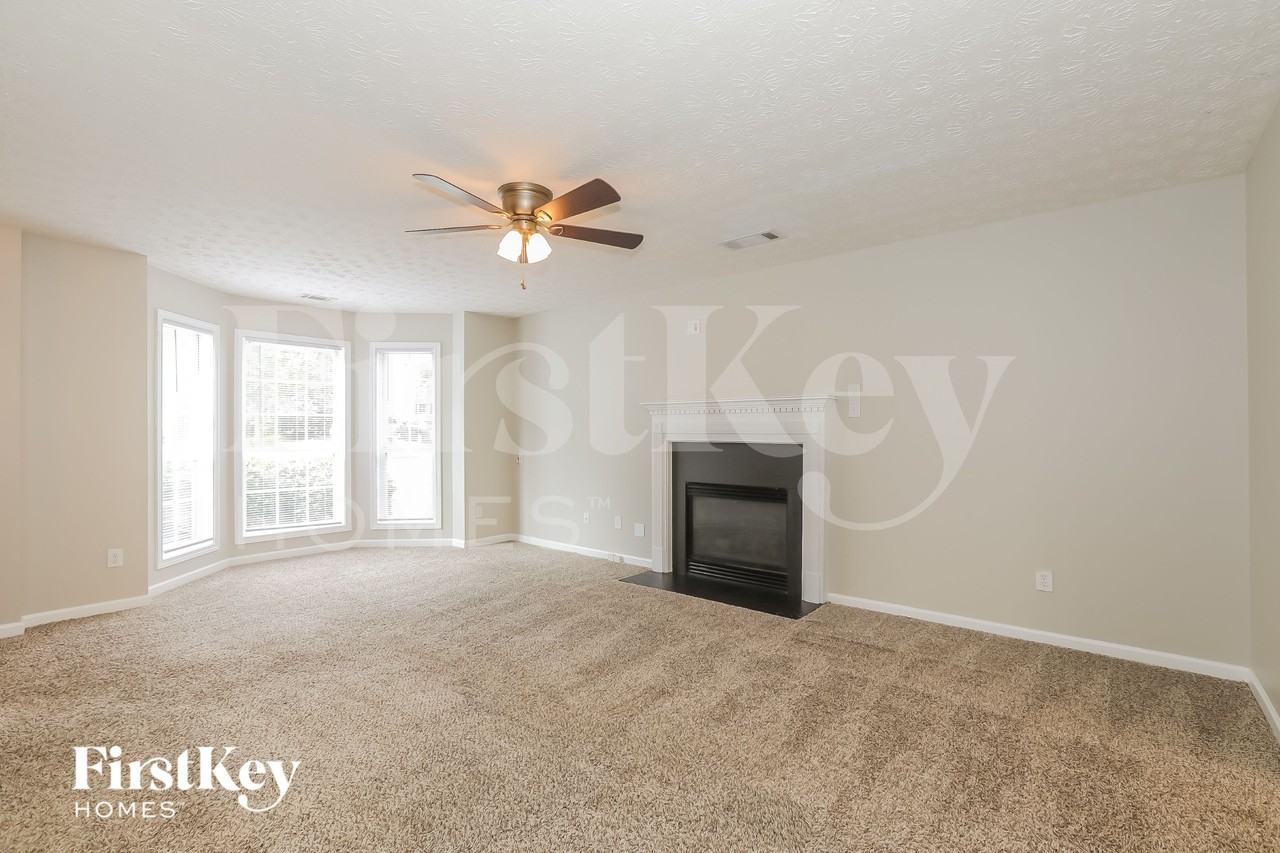 3360 Wrenwood Ct - Photo 2 of 15