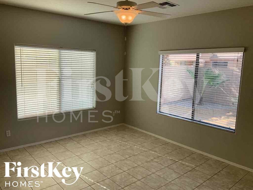 3032 E Pinto Valley Rd - Photo 7 of 21