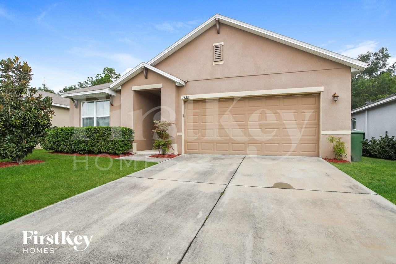 1428 Wallace Manor Pass - Photo 2 of 15