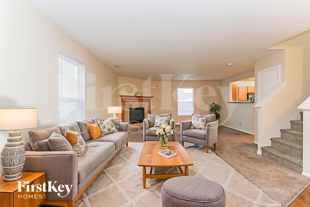 12401 Rose Haven Dr - Photo 3 of 18