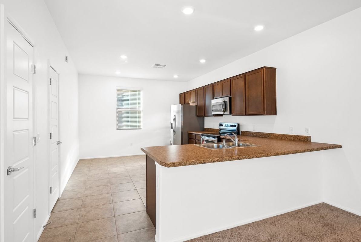 6321 S Crescent Peak Dr - Photo 7 of 28