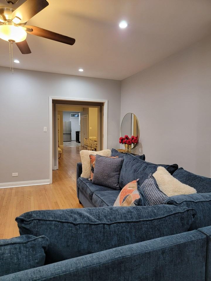 S Cregier Ave - Photo 5 of 12