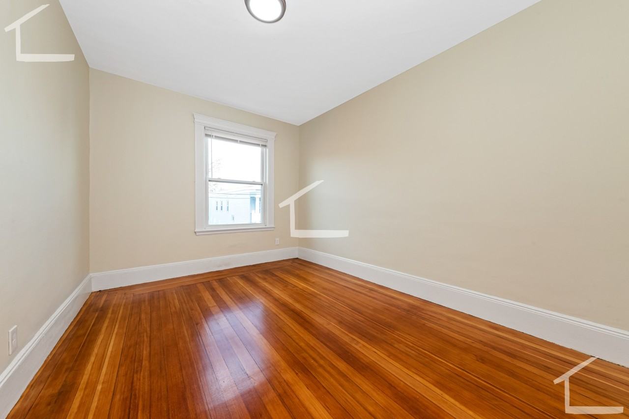 Brackett St #3 - Photo 2 of 29