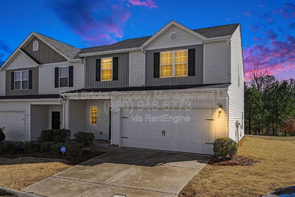 8147 Paw Club Dr - Photo 3 of 10