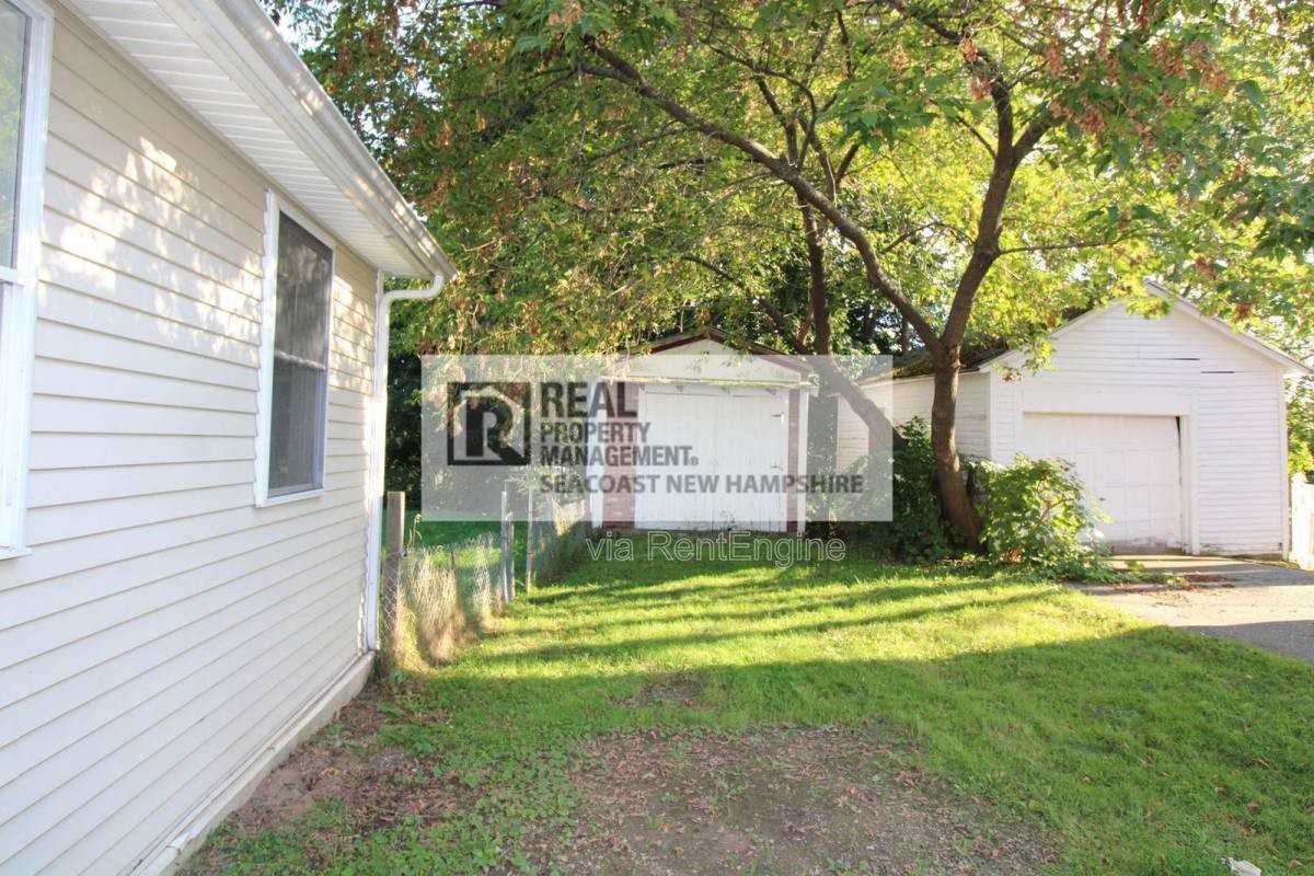 4749 South St - Photo 3 of 10