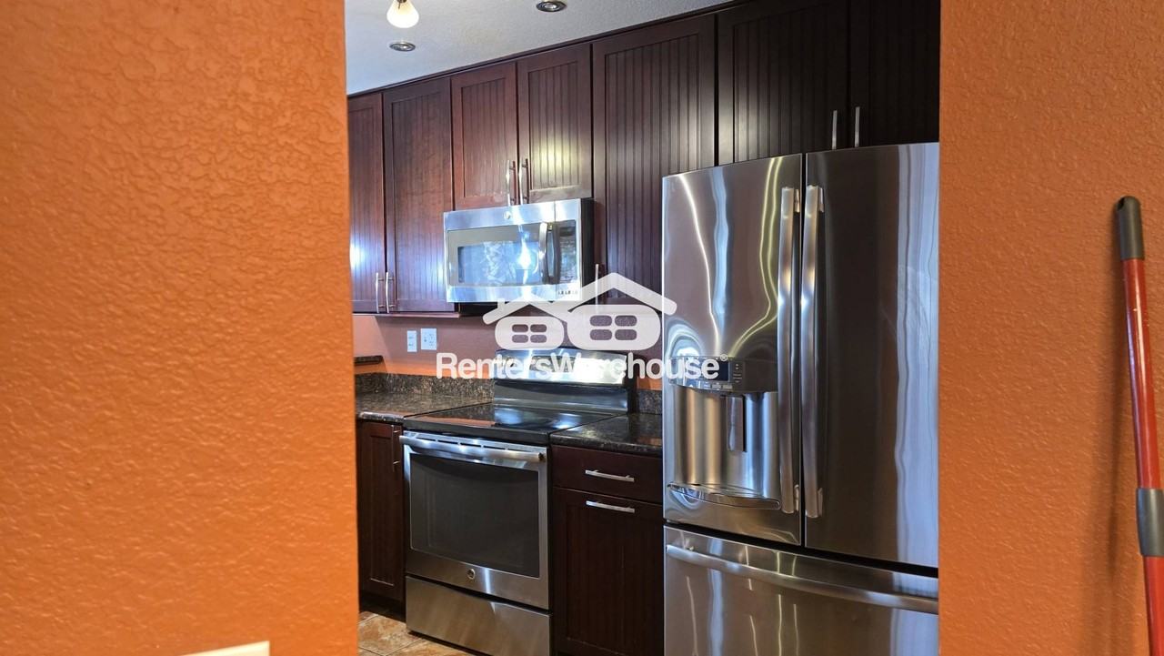 3065 W Tarina Ct - Photo 6 of 31